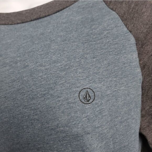 VOLCOM 3/4 Sleeve Tee - Picture 3 of 7